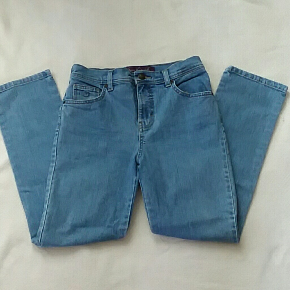 Gloria Vanderbilt jeans